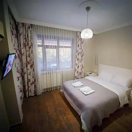 Guenes Hotel